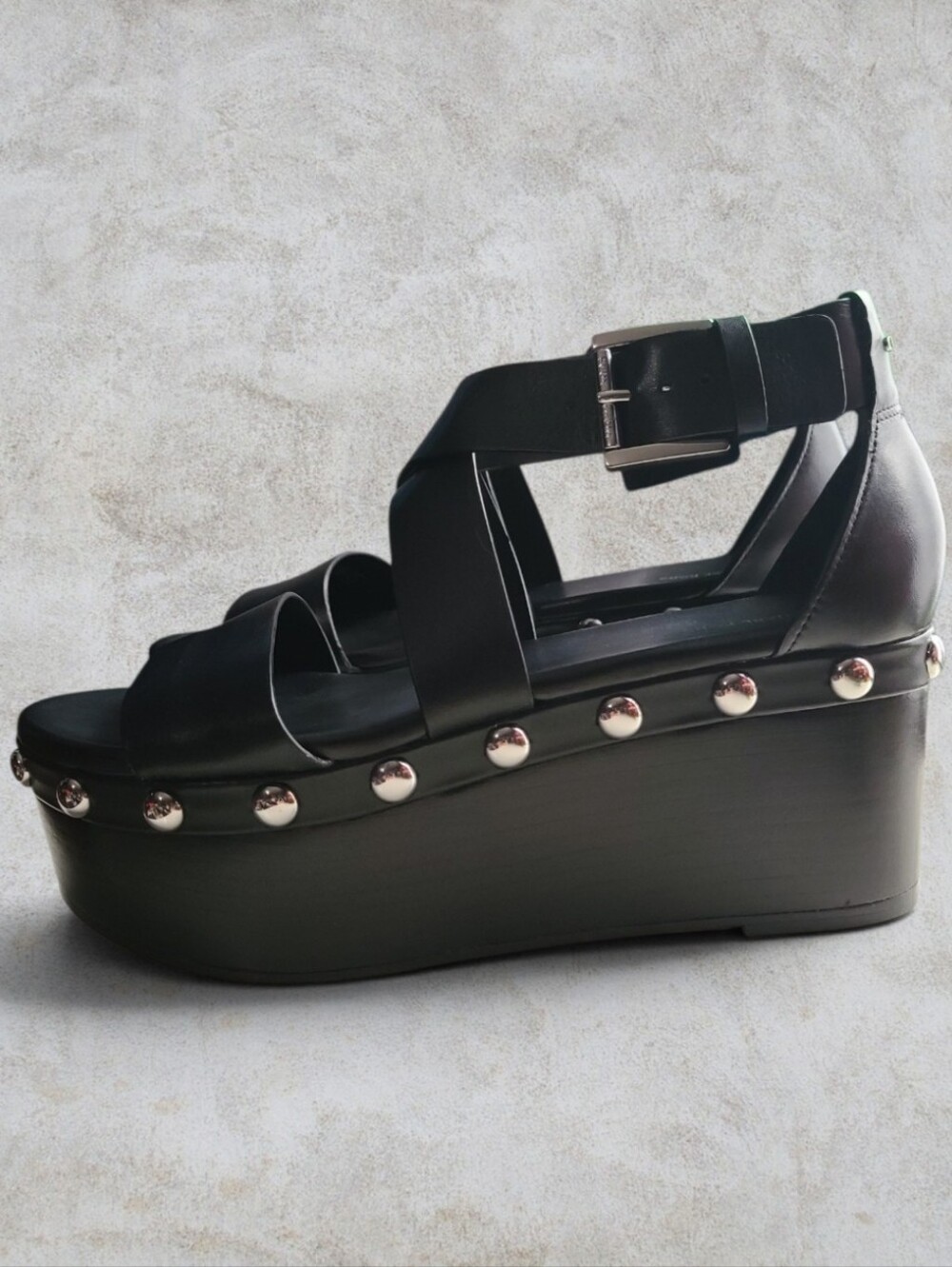 Michael Kors Hensley Studded Leather Platform Wedge Sandals (Size 8.5M)